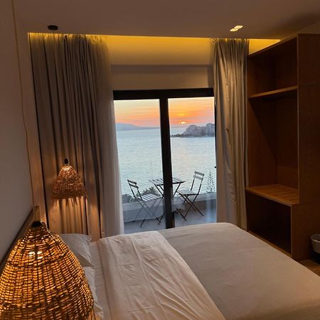 Kanes Bohemian Boutique Hotel Sarandë エクステリア 写真