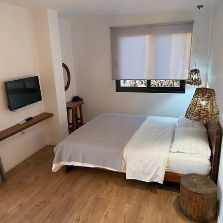 Kanes Bohemian Boutique Hotel Sarandë エクステリア 写真