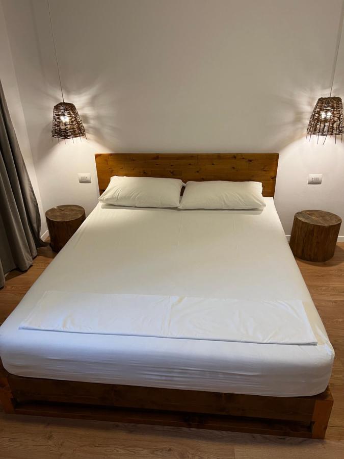 Kanes Bohemian Boutique Hotel Sarandë エクステリア 写真
