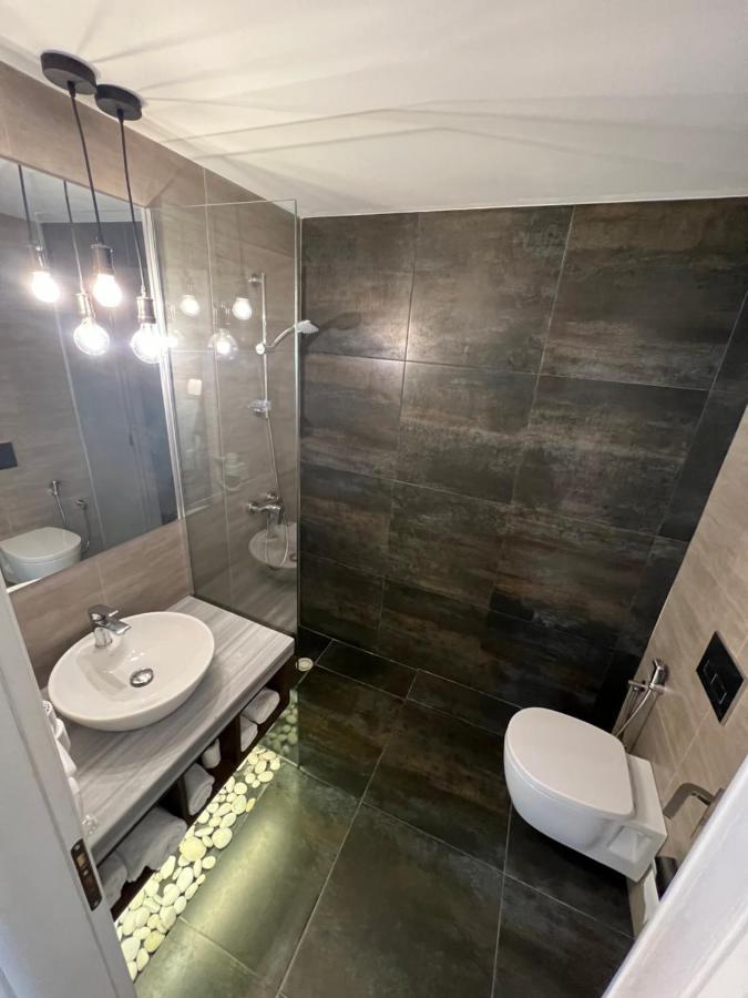 Kanes Bohemian Boutique Hotel Sarandë エクステリア 写真