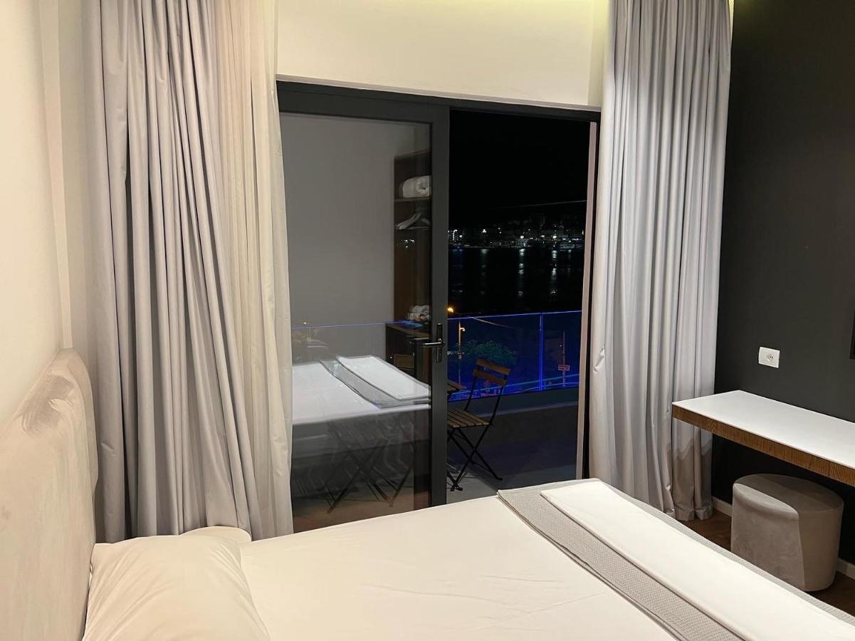 Kanes Bohemian Boutique Hotel Sarandë エクステリア 写真
