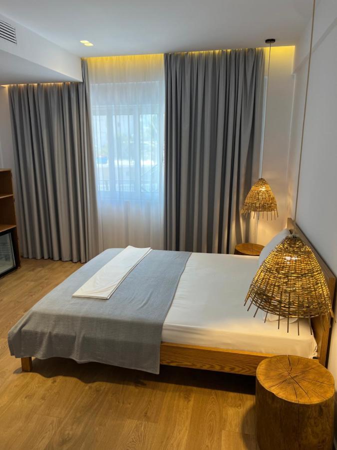 Kanes Bohemian Boutique Hotel Sarandë エクステリア 写真